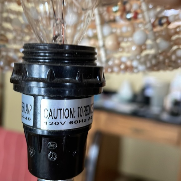 End table/nightstand lamp - Picture 6 of 6